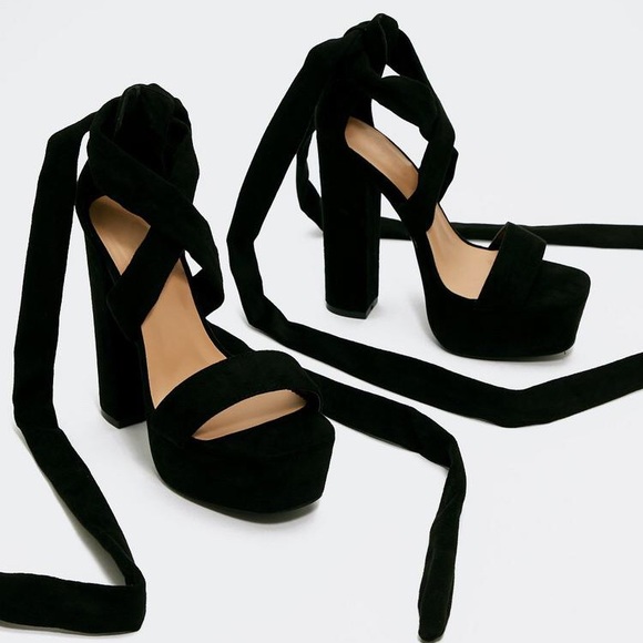 On the Up Platform Heel - Picture 4 of 4